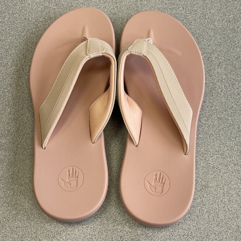 NWOB Body Glove Women's US 6 Pink & Beige Flip Flops Sandals